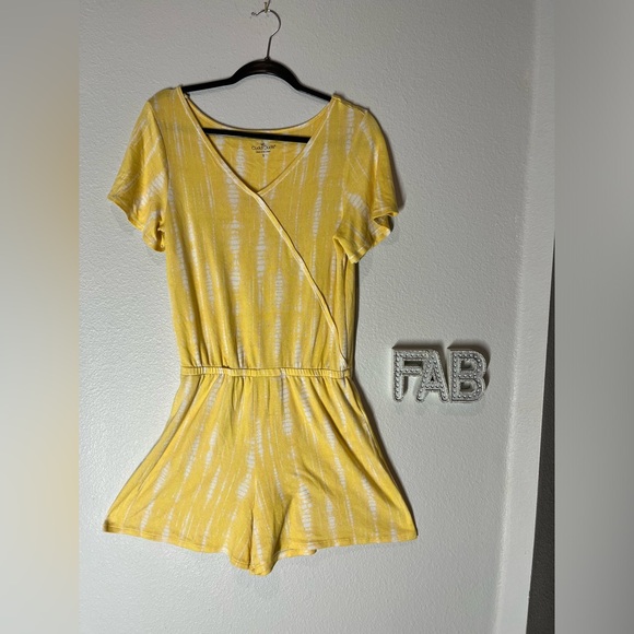 Rompers - Picture 7 of 9